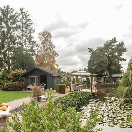 Prachtige Chalet Wabi Sabi Aan Het Water! Geel Bagian luar foto