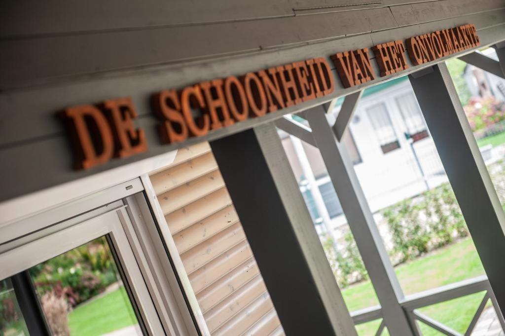 Prachtige Chalet Wabi Sabi Aan Het Water! Geel Bagian luar foto
